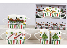 Vianočný keramický hrnček dizajn mix Darčeky, Stromček, Čiapočka, Christmas Candy 340 ml 2 kusy v škatuľke
