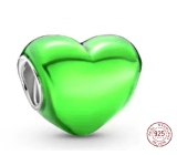 Prívesok Striebro 925 Metalické zelené srdce, korálik na náramku, láska