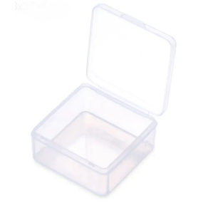 Plastový box číry 5,4 x 5,4 x 2 cm 1 kus